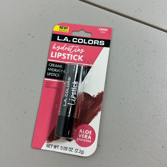 LA Colors creamy hydrating lipstick - Picture 1 of 1